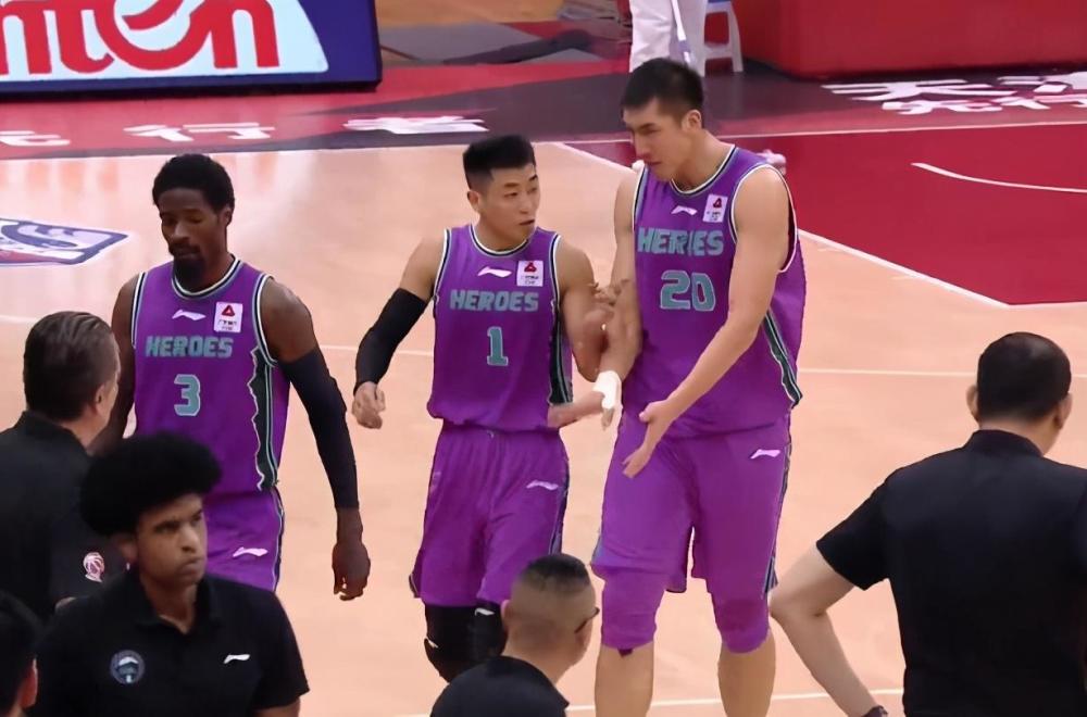山东队迎来五连胜，豪取比赛胜利