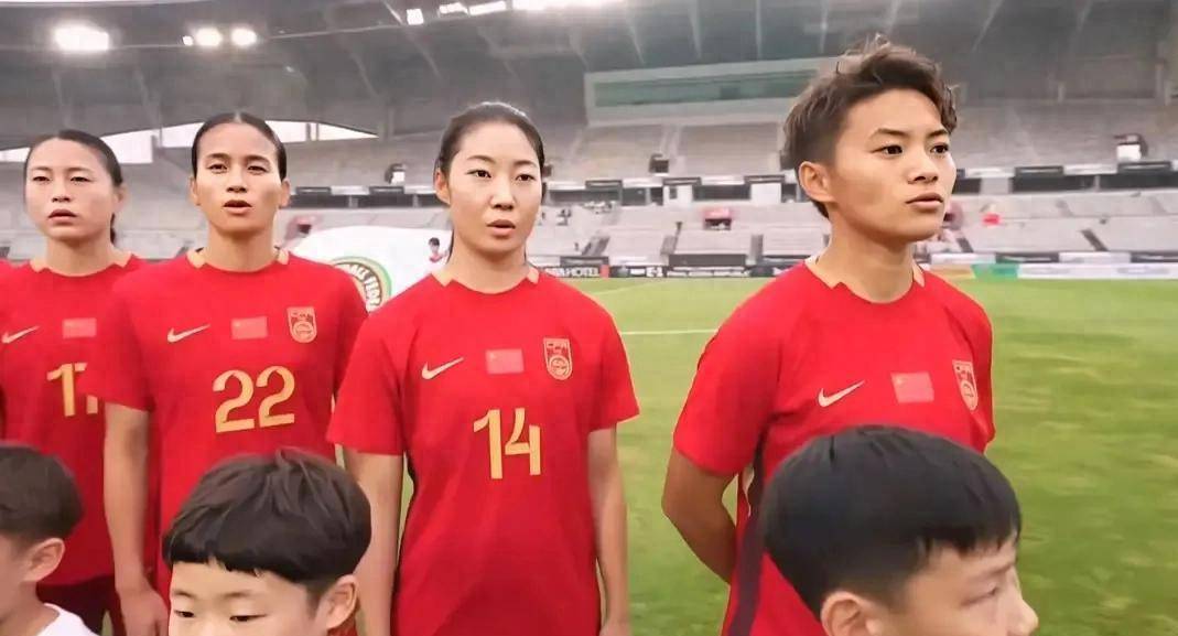 四川女足前景可期!队内争夺激烈明显看出