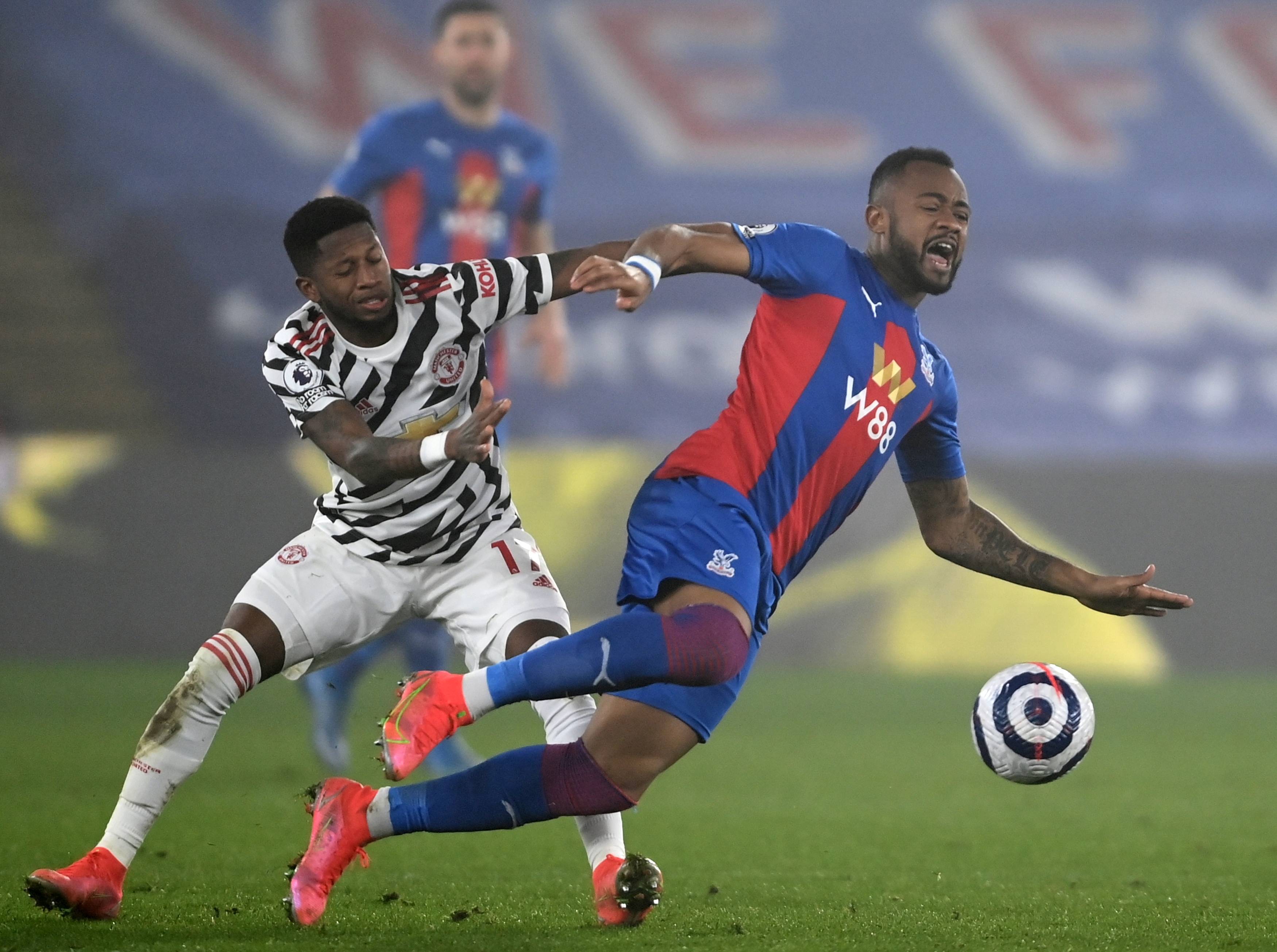 包含曼联主场击败对手，水晶宫告别连败的词条