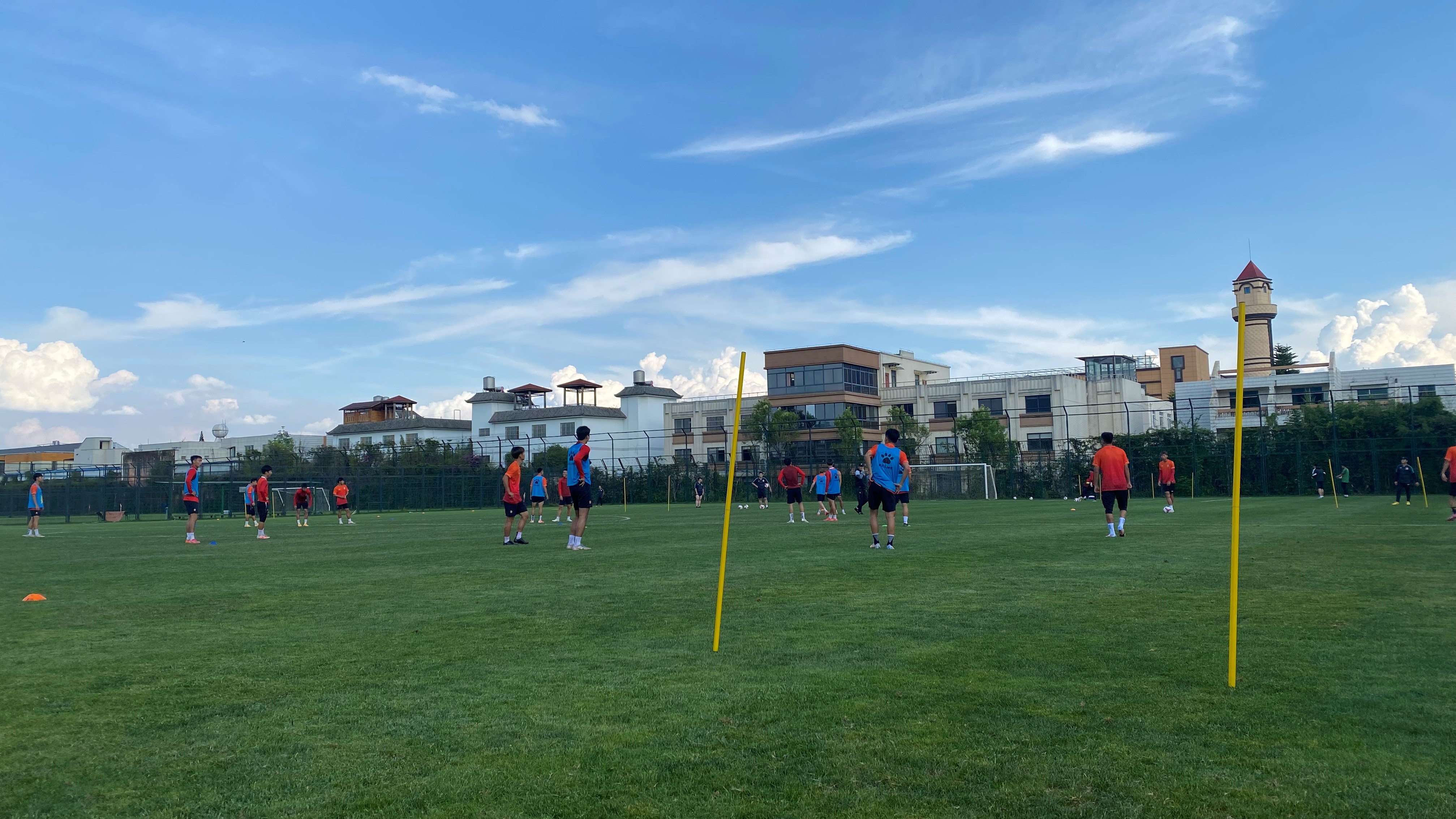 关于恩塔镇球队全员集结备战，迎接挑战的信息