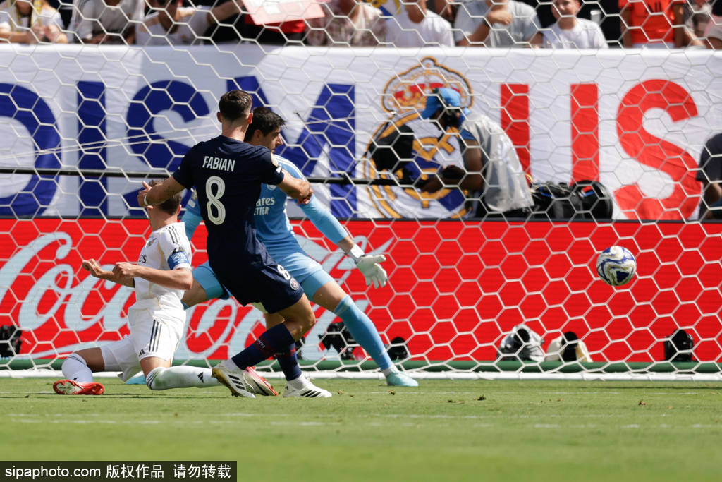 开云平台-关于巴黎海盗大胜，碾压对手横扫晋级半决的信息