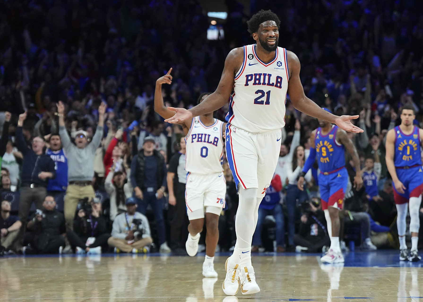 76人击败凯尔特人，取得赛点优势