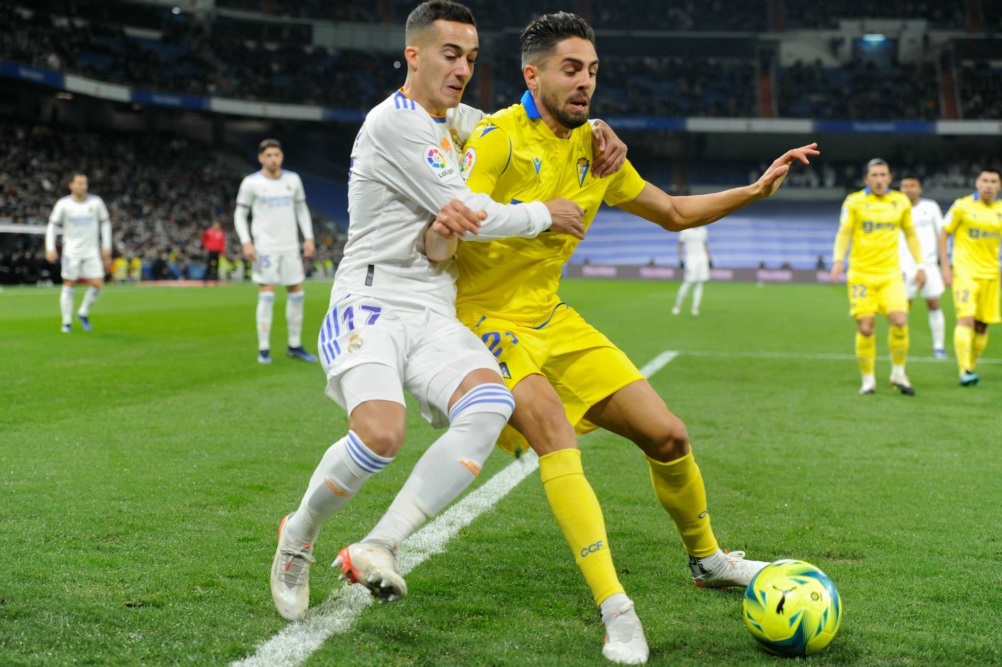 加的斯主场战胜巴兰尼亚，连胜气势如虹