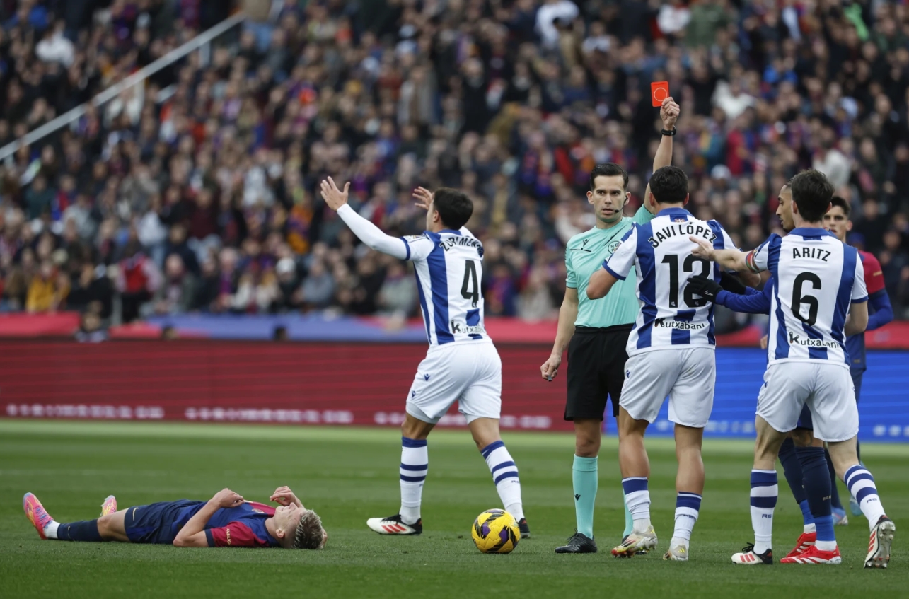 开云平台-西甲豪门巴塞罗纳再次遭遇失利