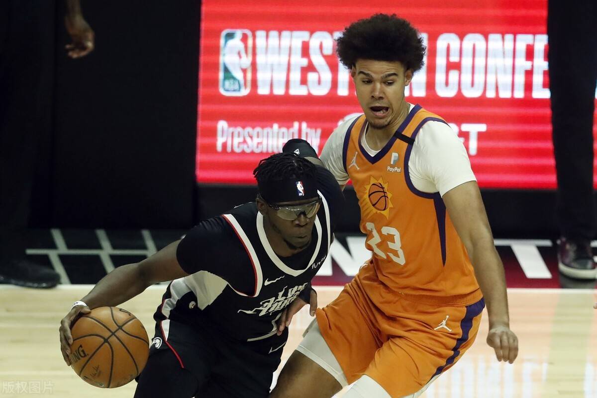 福建队轻取新疆队,乔治状态火热的简单介绍 福建队轻取新疆队,乔治状态火热的简单介绍